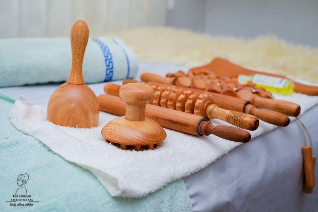 Massage - Wood Therapy Session